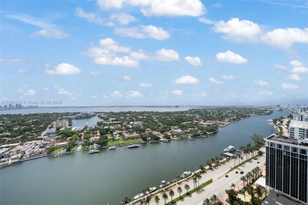 Green Diamond, 4775 Collins Ave #3207, Miami Beach, Florida 33140, image 1