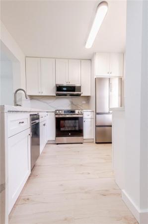 Viewpointe, 5550 Lakeside Dr #104, Margate, Florida 33063, image 3