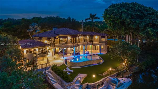Riviera, 6700 Granada Blvd, Coral Gables, Florida 33146, image 1