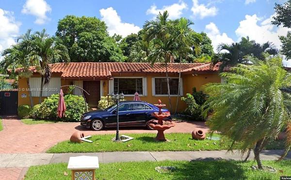7375 NW 4th St, Miami, Florida 33126, image 1