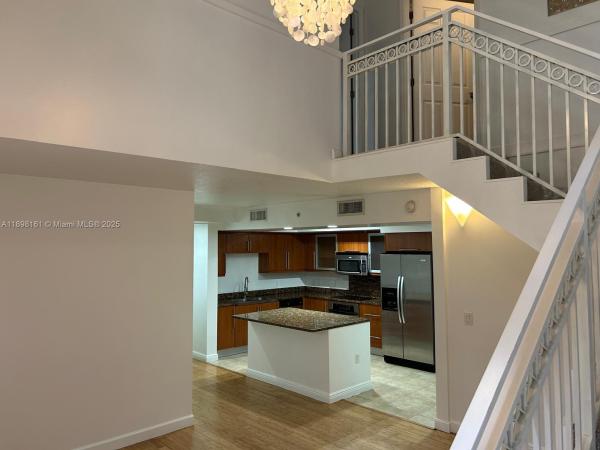 Puerta De Palmas, 888 S Douglas Rd #116, Coral Gables, Florida 33134, image 1