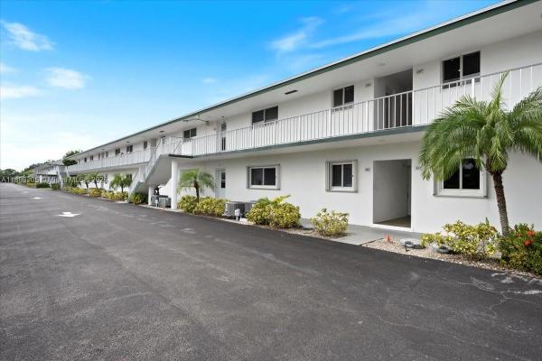 Tequesta Garden, 11 Garden St #107, Tequesta, Florida 33469, image 1