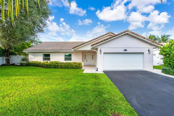 Escondido At Boca Raton, 21043 Escondido Way N, Boca Raton, Florida 33433, image 1