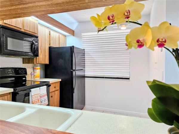 Whitehall At Camino Real, 6085 Balboa Cir #403, Boca Raton, Florida 33433, image 1