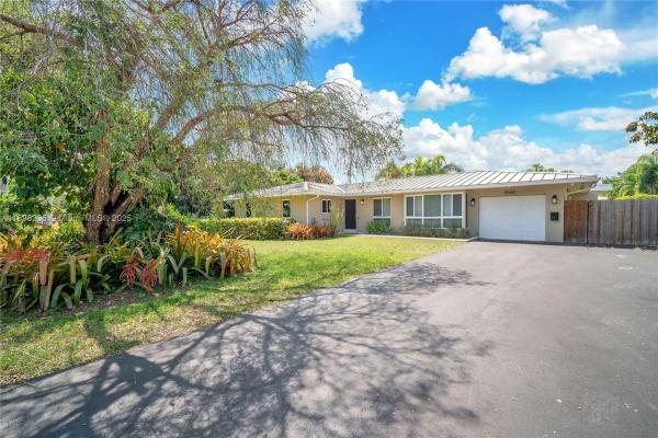 Southwood, 15460 SW 82nd Ct, Palmetto Bay, Florida 33157, image 1