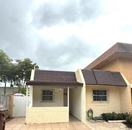 Sparrow Woods Townhouses, 2350 W 53rd Ter #12, Hialeah, Florida 33016, image 1