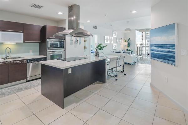 7928 East Dr, North Bay Village, Florida 33141, image 1