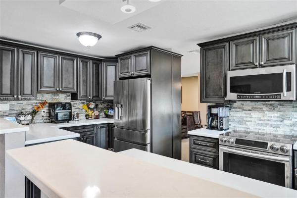 The Country, 9440 SW 49th Pl, Cooper City, Florida 33328, image 2