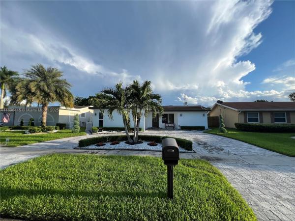 Sunrise Golf Village, 11370 NW 46th Pl, Sunrise, Florida 33323, image 1