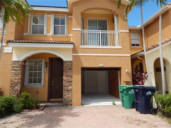 10205 NW 10th St, Miami, Florida 33172, image 1