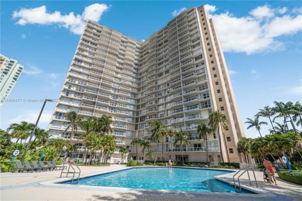 Brickell Townhouse, 2451 Brickell Ave #6N, Miami, Florida 33129, image 1