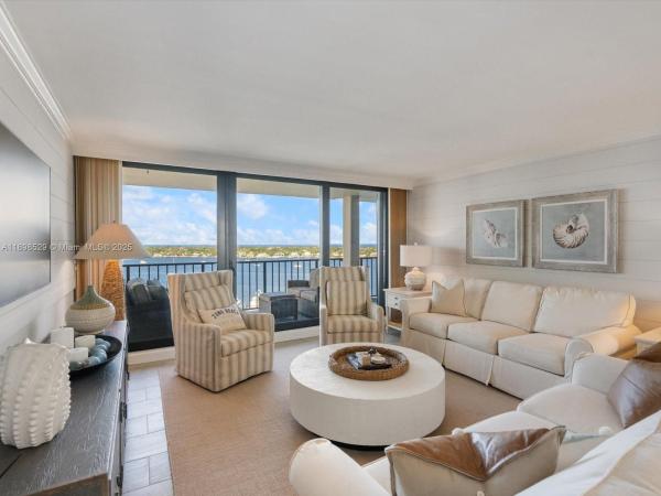 Quay North, 136 Lakeshore Dr #PH-13, North Palm Beach, Florida 33408, image 1