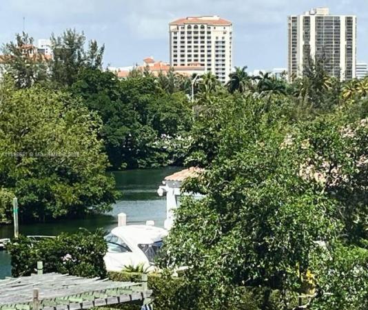 Mystic Pointe Tower 500, 3530 Mystic Pointe Dr #408, Aventura, Florida 33180, image 1