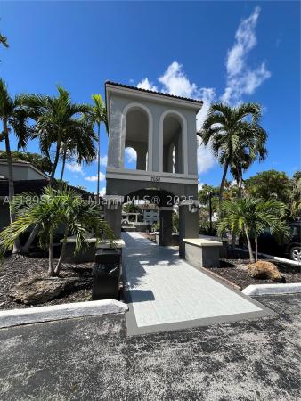 Villa Bellini, 7090 NW 179th St #102, Hialeah, Florida 33015, image 1
