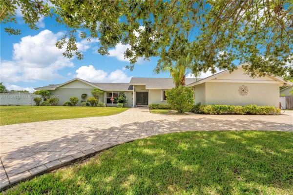 15300 SW 164th St, Miami, Florida 33187, image 1