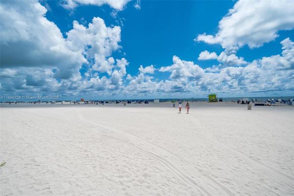 Southern Star, 441 Collins Ave #27, Miami Beach, Florida 33139, image 1