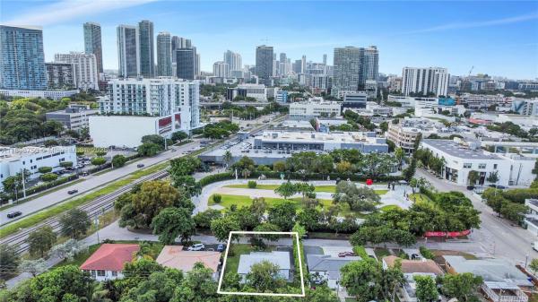 Brentwood, 231 NE 43rd St, Miami, Florida 33137, image 1