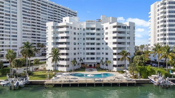 Belle Towers, 16 Island Ave #7C, Miami Beach, Florida 33139, image 1