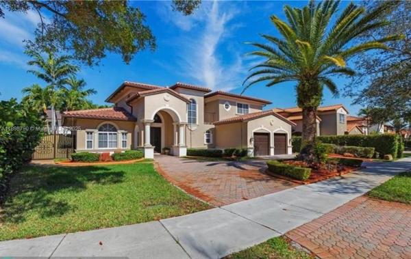 Silvercrest North, 8123 NW 161st Ter, Miami Lakes, Florida 33016, image 1