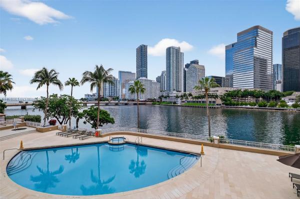 Courvoisier Courts, 701 Brickell Key Blvd #1108, Miami, Florida 33131, image 1