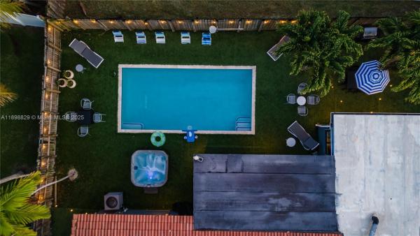 Gulfstream Estates, 1024 NE 4th St, Hallandale Beach, Florida 33009, image 2