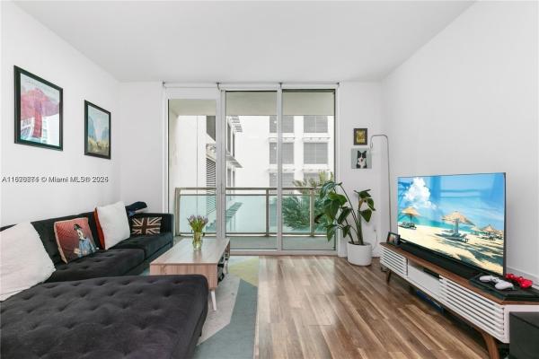 The Plaza On Brickell East, 950 Brickell Bay Dr #403, Miami, Florida 33131, image 1