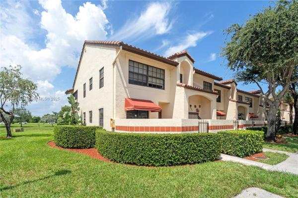 Freedom Square, 201 Freedom Ct, Deerfield Beach, Florida 33442, image 3