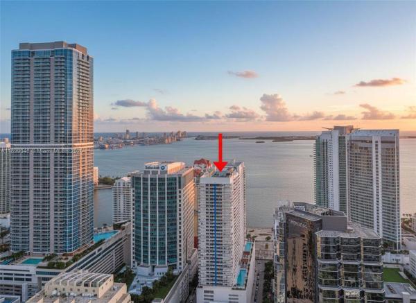 The Club At Brickell Bay, 1200 Brickell Bay Dr #3501, Miami, Florida 33131, image 2