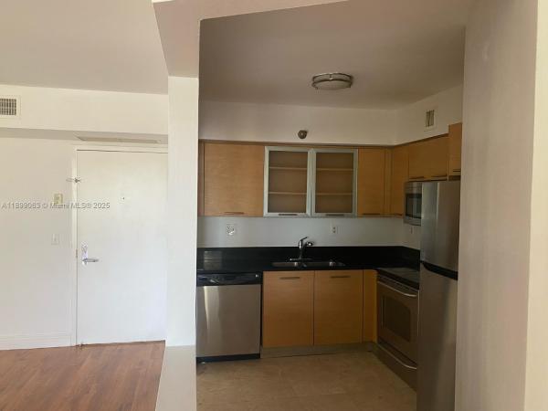 Parc Central Aventura South, 3300 NE 191st St #416, Aventura, Florida 33180, image 3