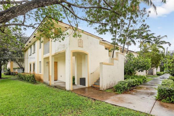 Jasmine Lakes, 6235 SW 47th Mnr #201, Davie, Florida 33314, image 1