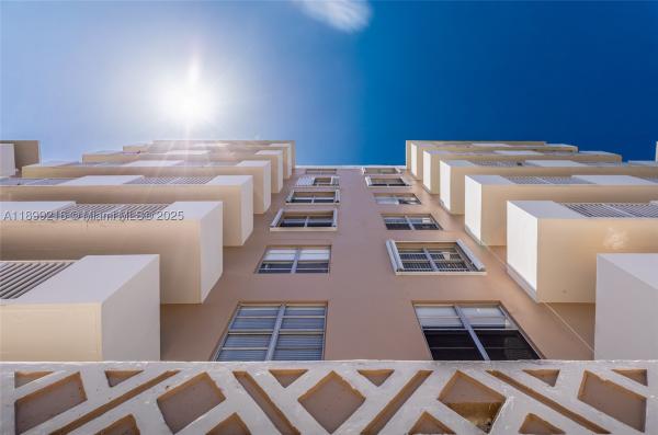 Island Place At North Bay Village, 1455 N Treasure Dr #3K, North Bay Village, Florida 33141, image 3