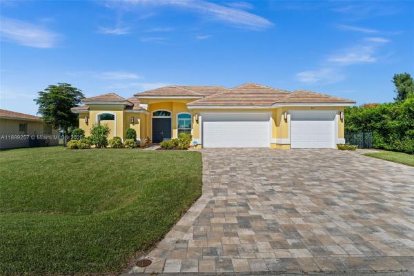 Cape Coral, 211 SE 37th Ln, Cape Coral, Florida 33904, image 1