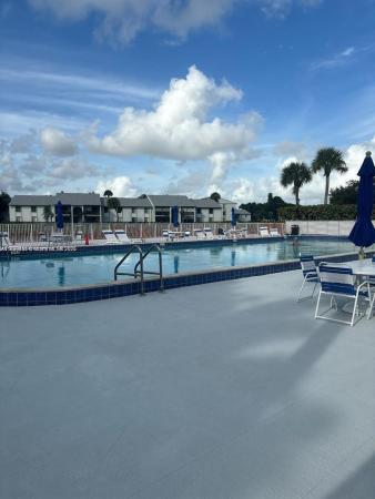 1001 Green Pine Blvd #H2, West Palm Beach, Florida 33409, image 1