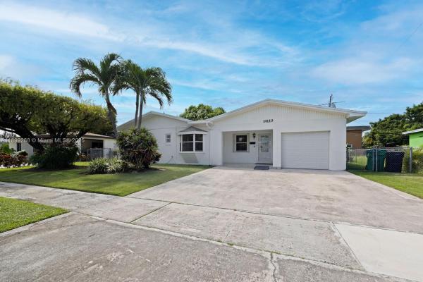 Miami, Florida 33176, image 1