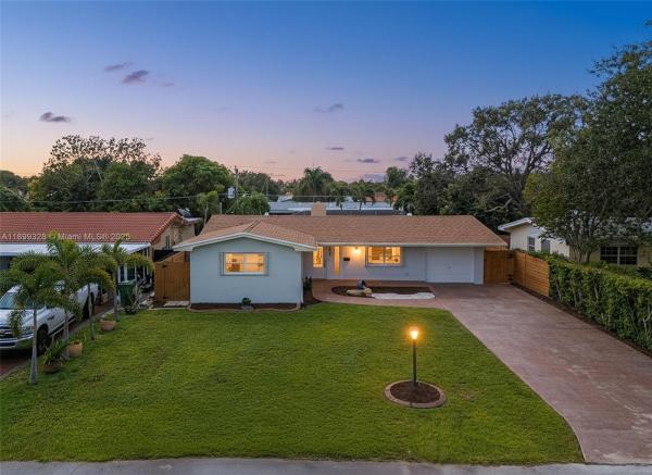 Boulevard Heights, 8860 NW 15th St, Pembroke Pines, Florida 33024, image 1