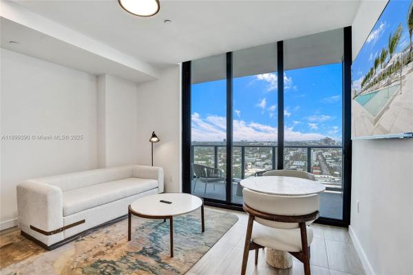 72 Park,  #713, Miami Beach, Florida 33141, image 1