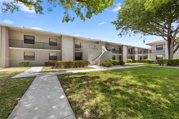 Tamarac Gardens, 9814 W Mcnab Rd #204, Tamarac, Florida 33321, image 1