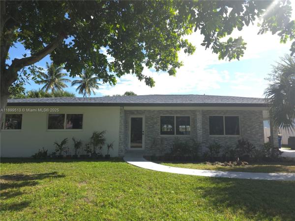 Thumb Point, Fort Pierce, Florida 34949, image 1