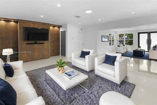 Sunset Trails, 1429 Rodman St, Hollywood, Florida 33020, image 3