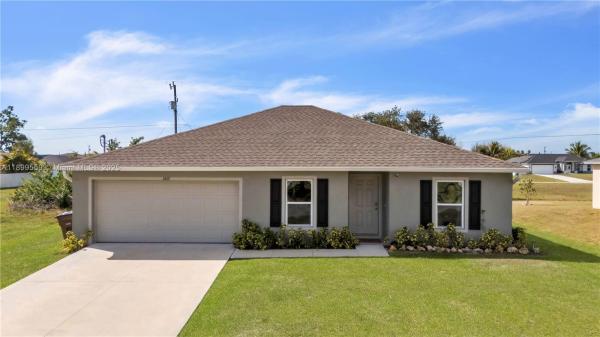 Cape Coral, 1410 NE 22nd Ave, Cape Coral, Florida 33909, image 1