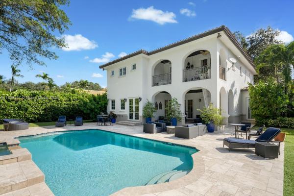 Coral Gables Country Club, 2500 N Greenway Dr, Coral Gables, Florida 33134, image 3