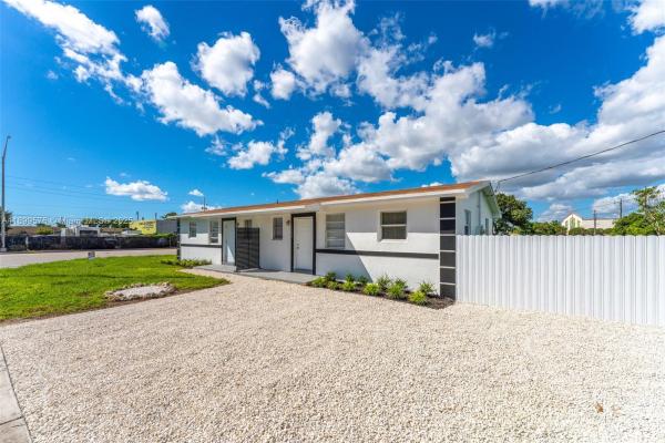 18350 SW 105th Ave #2, Miami, Florida 33157, image 1