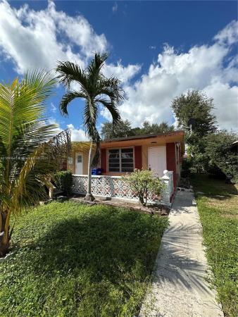 Commercial Arlington, 16980 N Miami Ave #16982, North Miami Beach, Florida 33169, image 1