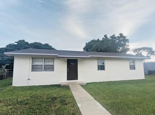 14982 SW 302nd Ter, Homestead, Florida 33033, image 1