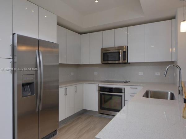 Nine At Mary Brickell Village, 999 SW 1st Ave #2016, Miami, Florida 33130, image 1