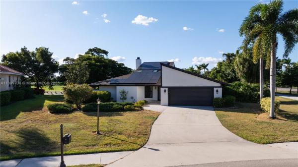 The Forest Country Club, 16701 Bobcat Dr, Fort Myers, Florida 33908, image 1