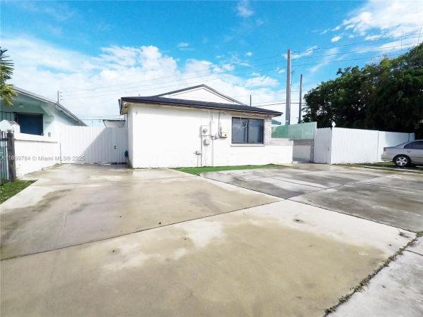 19823 SW 123rd Pl, Miami, Florida 33177, image 1