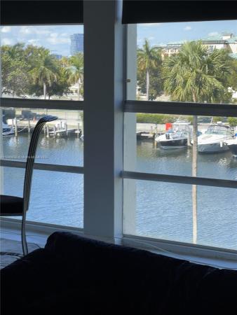 De Soto Park South, 601 Three Islands Blvd #404, Hallandale Beach, Florida 33009, image 1