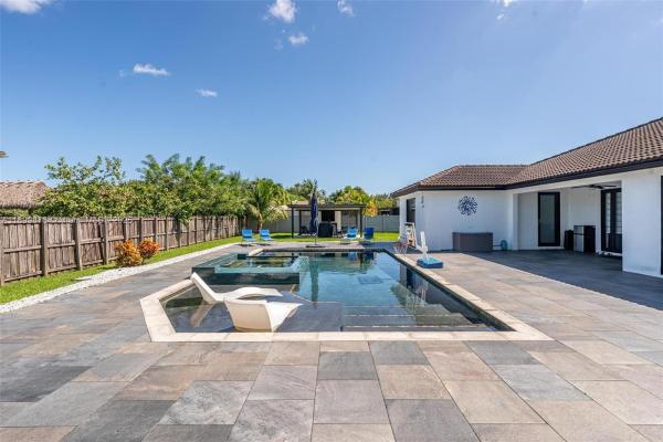 Estate Mansions, 12865 SW 224th St, Goulds, Florida 33170, image 3