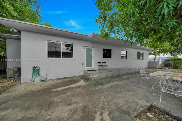 3181 NW 5th Ave, Miami, Florida 33127, image 1